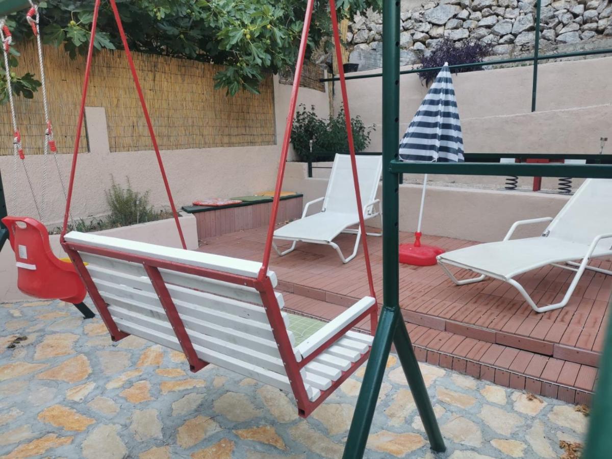 Big And Spacious Apartment In The Heart Of Omis Ngoại thất bức ảnh