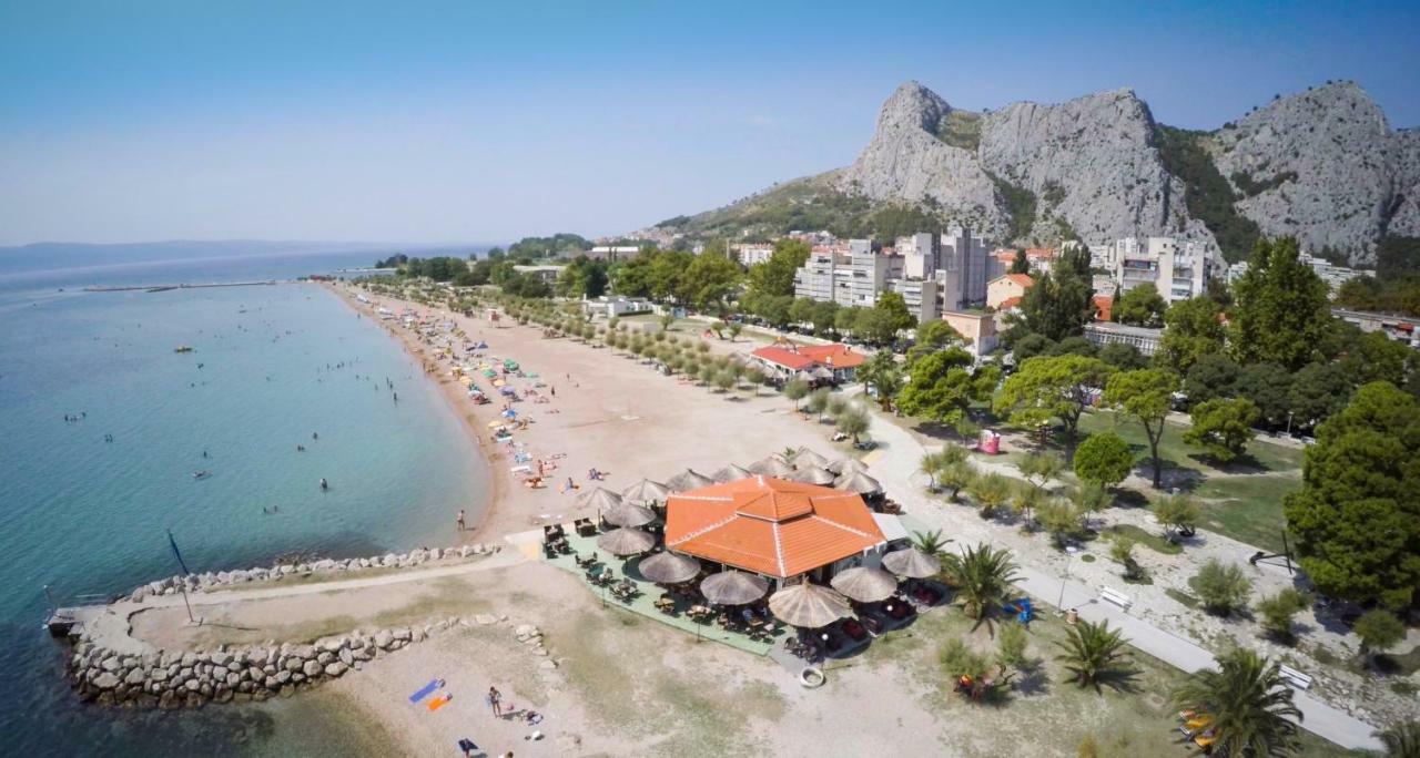 Big And Spacious Apartment In The Heart Of Omis Ngoại thất bức ảnh